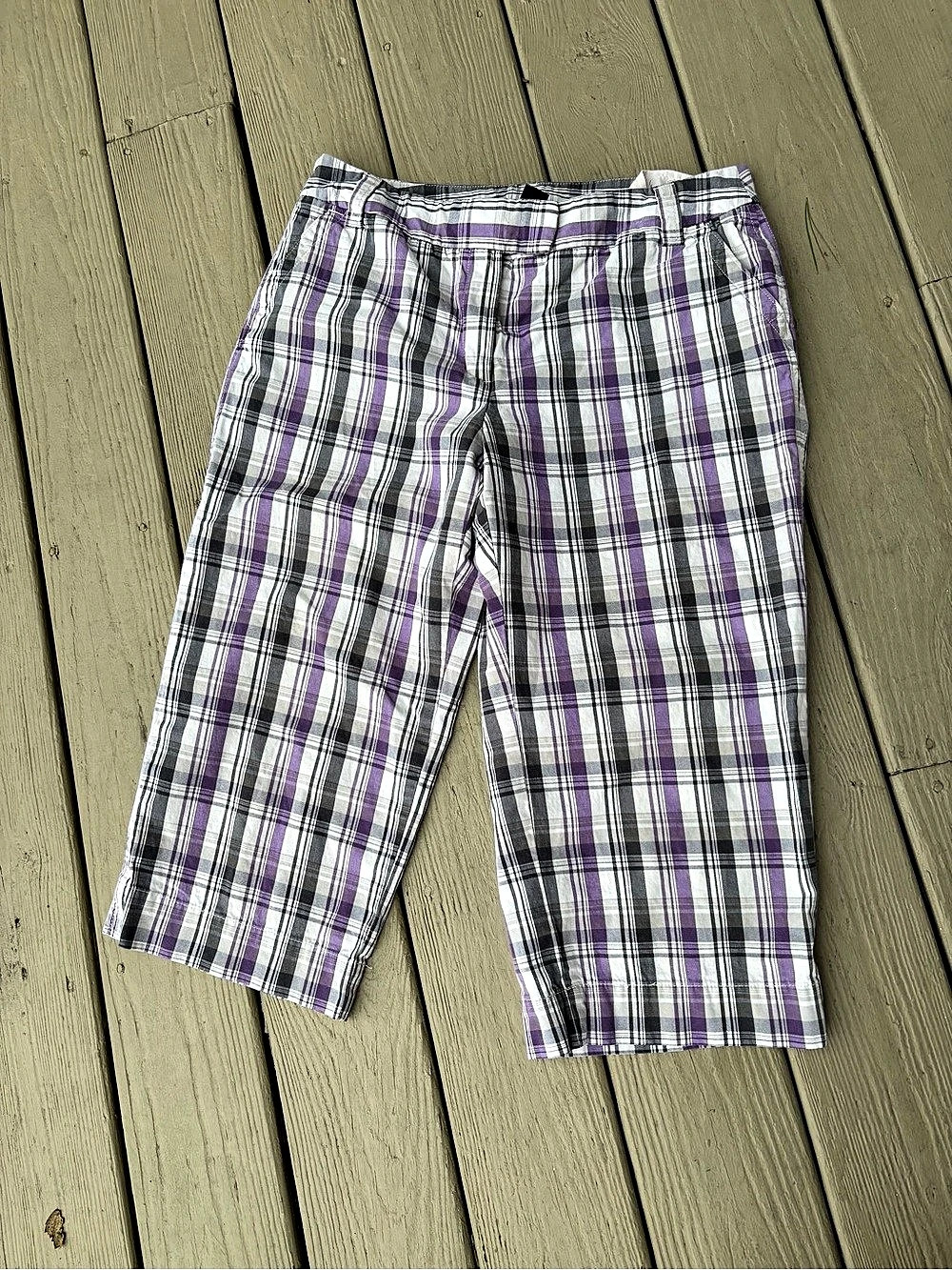 Style&co. Plaid Bermuda Shorts in Purple & White Size 14